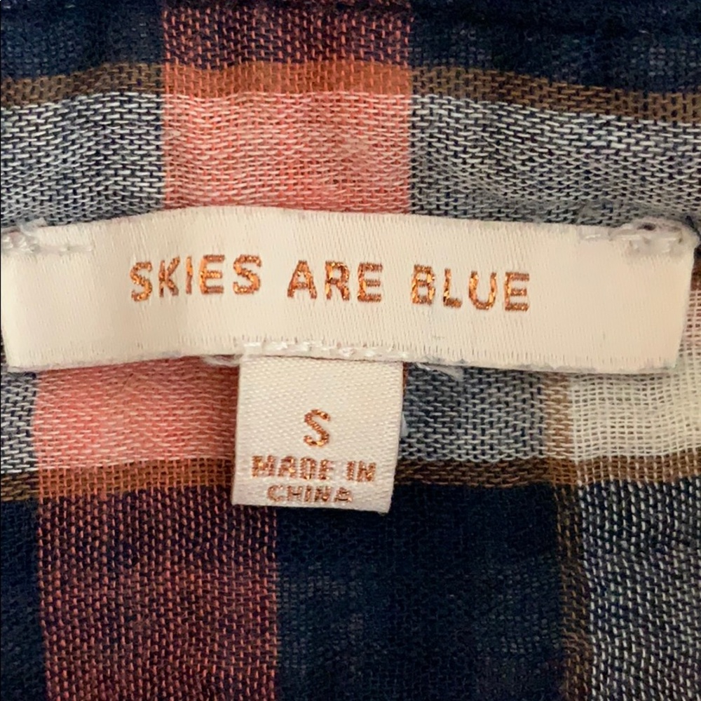 4/$20 Skies are Blue cotton gauze shirt Blue Red S - Picture 6 of 8